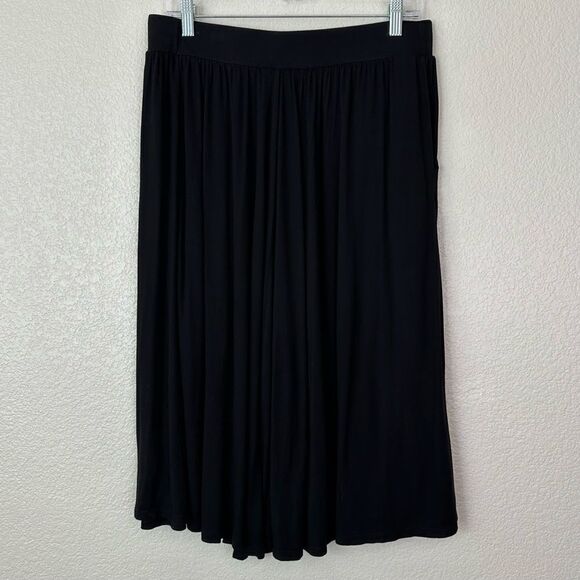 Torrid Black Super Soft Faux Button Front Mid Skirt, Sz Large - Picture 6 of 13